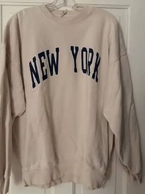 Brandy Melville Beige Crewneck Sweatshirt with Navy "New York" Text